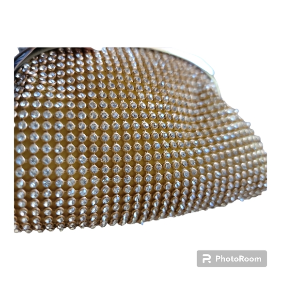 Change purse gold fabric w clear rhinestones mesh overlay - Picture 4 of 5